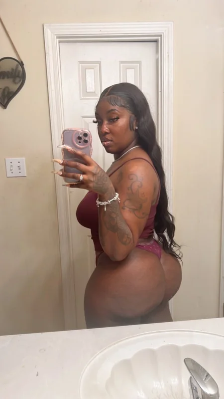 Wetchocolate9018 OnlyFans Profile
