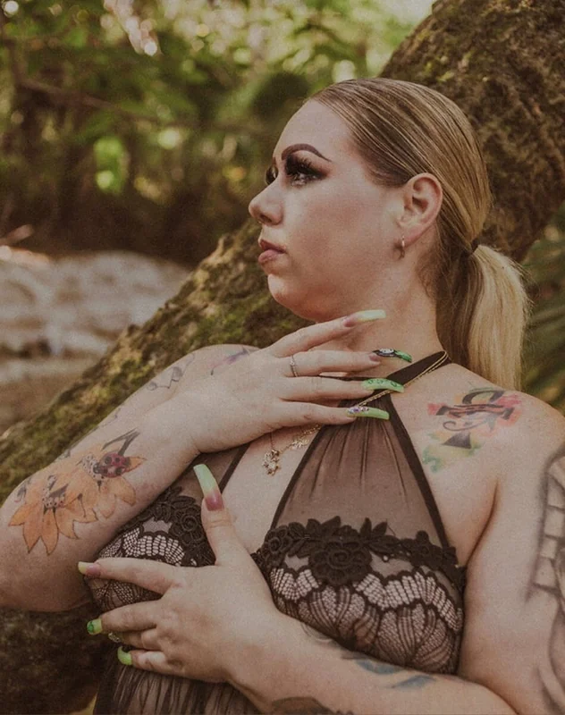 Whitecocoa18 OnlyFans Profile