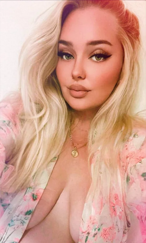 Willow's Promo World 5% OnlyFans Profile