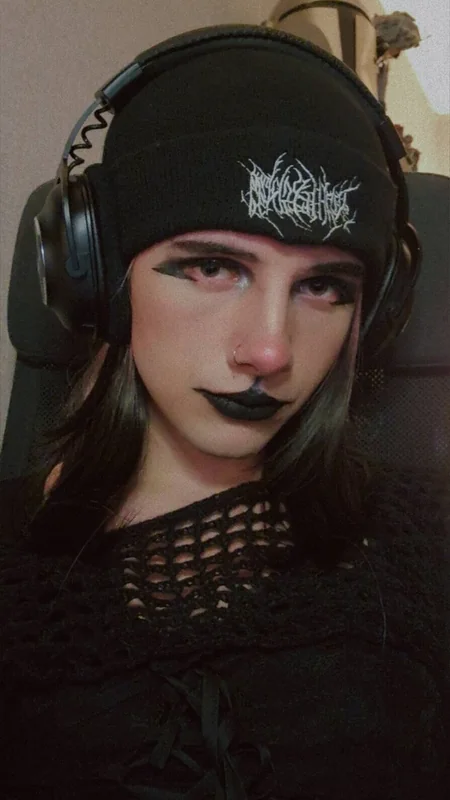 Willow Femme OnlyFans Profile