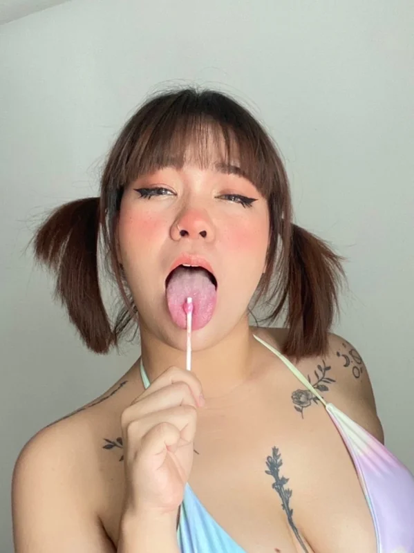 Naughty Ren OnlyFans Profile