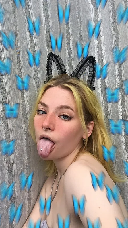 April Love OnlyFans Profile