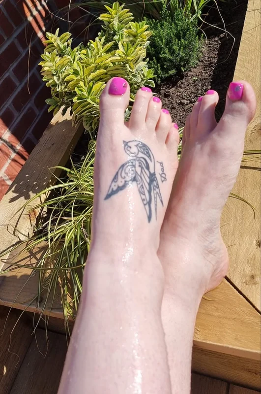 Arched Angel OnlyFans Profile