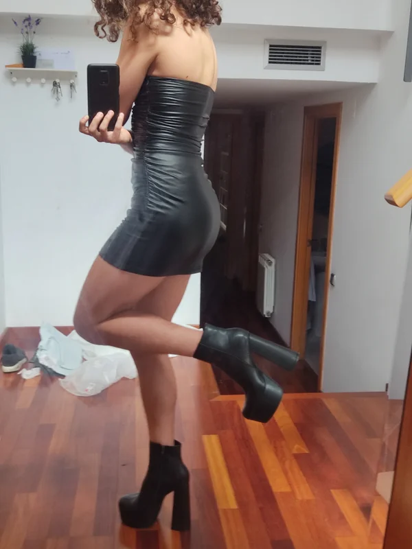 Xarlot Crossdresser OnlyFans Profile