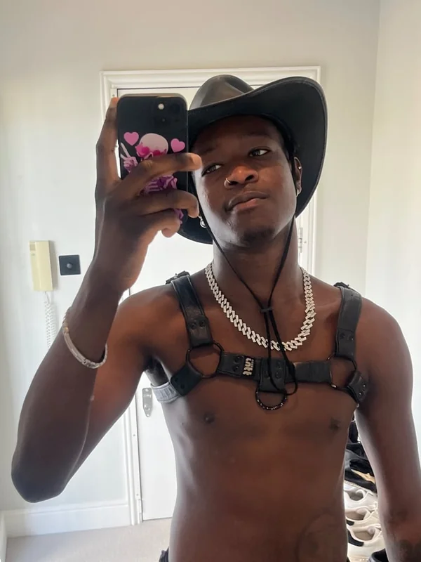 TheoXL OnlyFans Profile