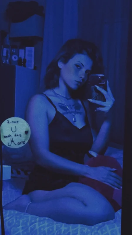 Luna Snow OnlyFans Profile