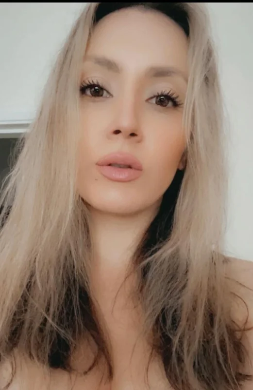 xLunaBellexx OnlyFans Profile