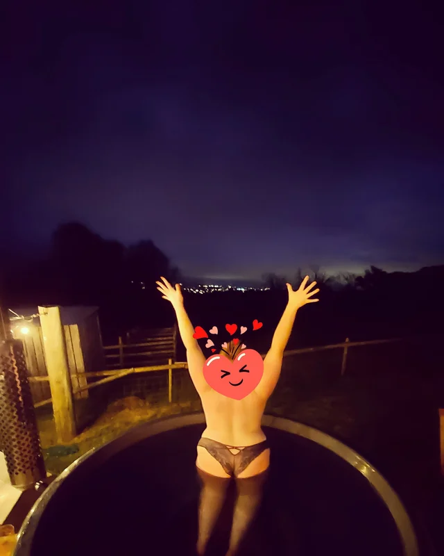 Orange Fox OnlyFans Profile