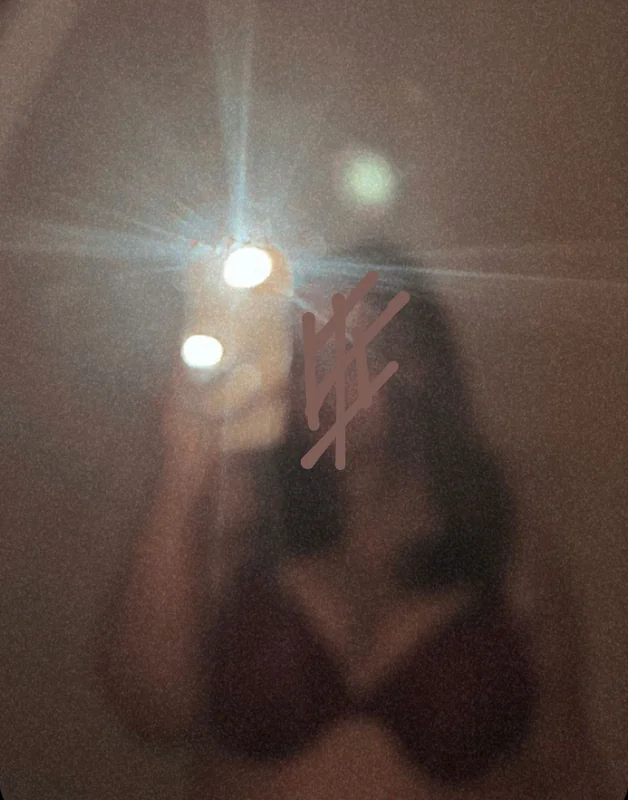 belle OnlyFans Profile