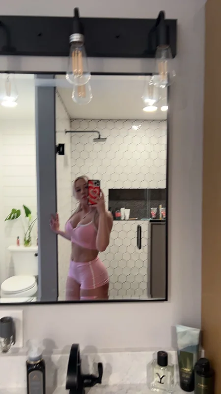 xprettyinpinkx - OnlyFans Creator Profile Picture