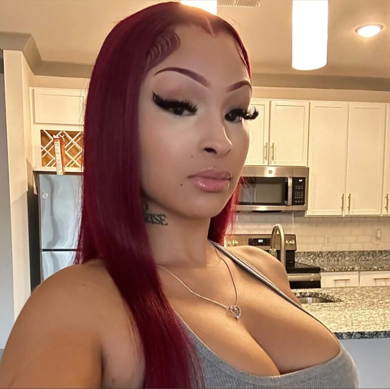 Nicole Devinez OnlyFans Profile