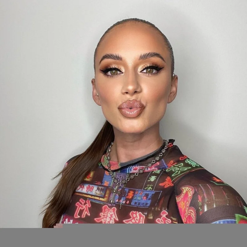 Yesjulz OnlyFans Profile