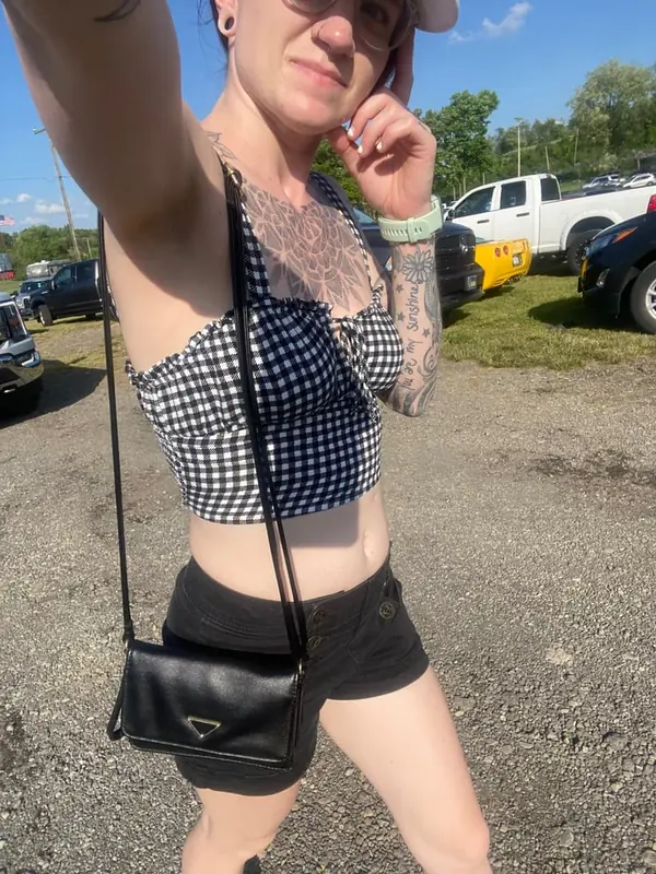 Yourfavoritefartgirl OnlyFans Profile