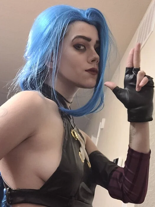 Yourlocalinternetwhoore OnlyFans Profile