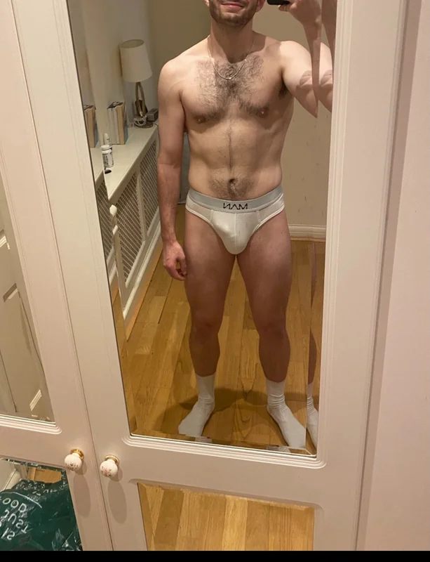 Youronlyvers OnlyFans Profile