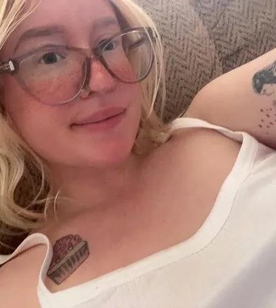 daisea - college gamer girl - OnlyFans Creator Profile Picture