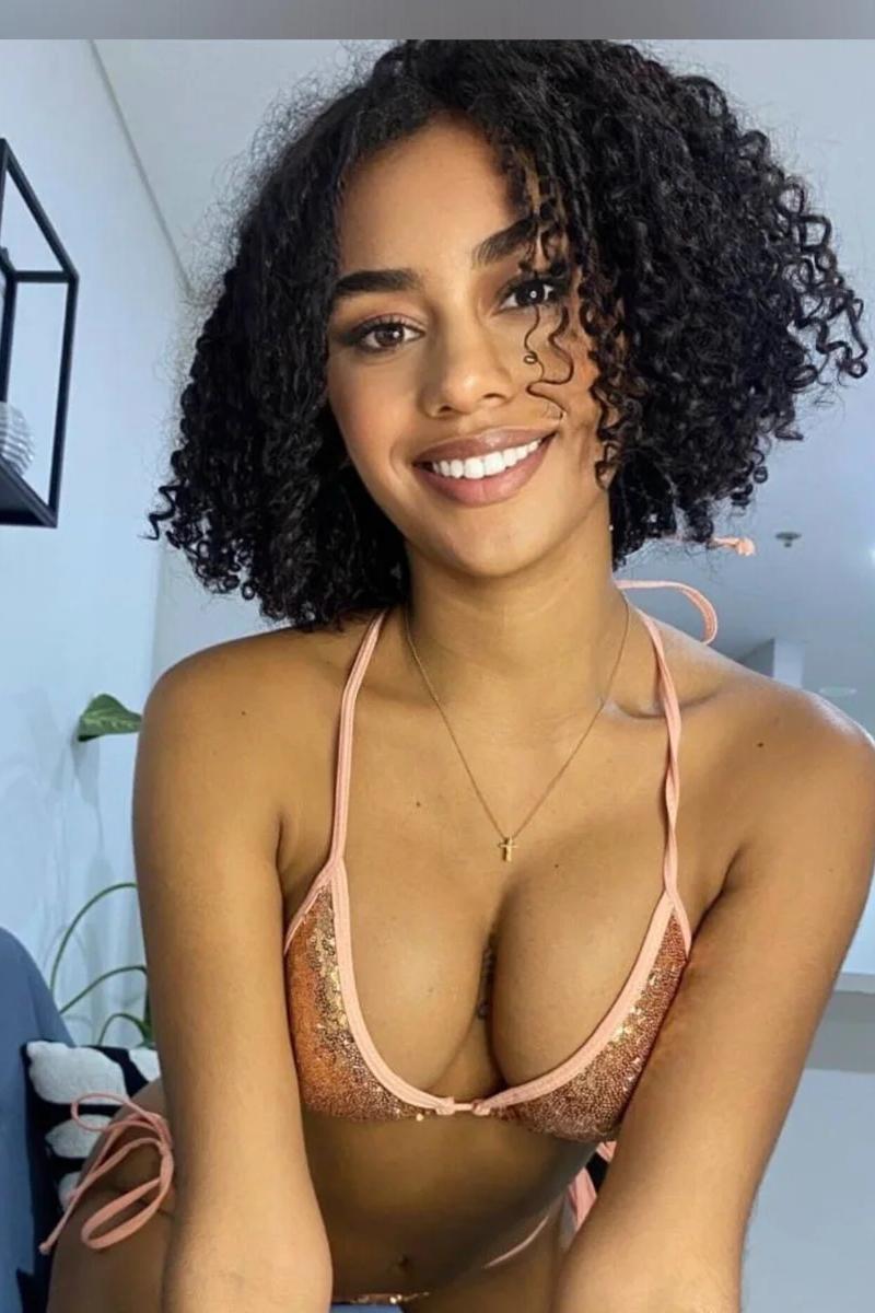 Lisandra‍Alonso OnlyFans Profile